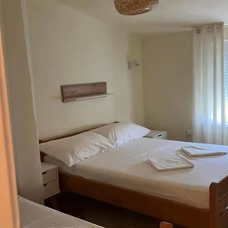 Apartment Beachfront Family Friendly *